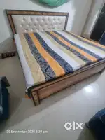 Double Bed with Mattress aur Computer Table For Sale