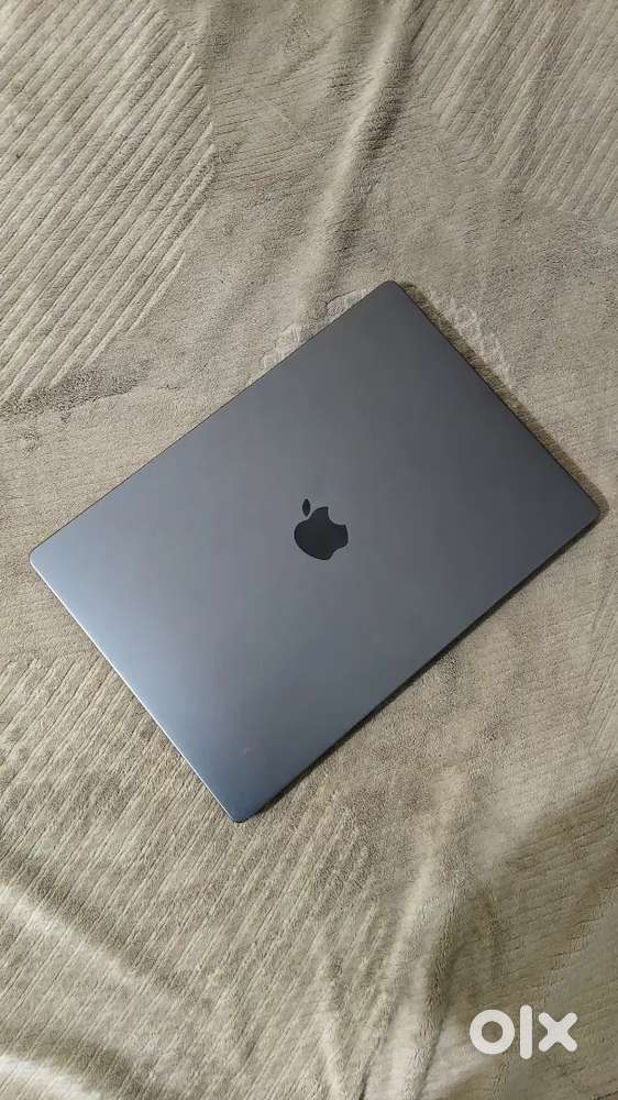 Macbook M3 pro 16 inch 36gb ram 512 ssd