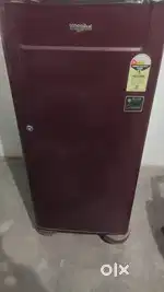 Whirlpool fridge brend new condition only for 2 years