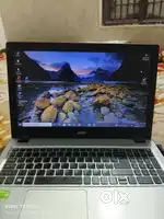 Aspire V3-574G Laptop in Good Condition.