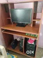 Computer set with table