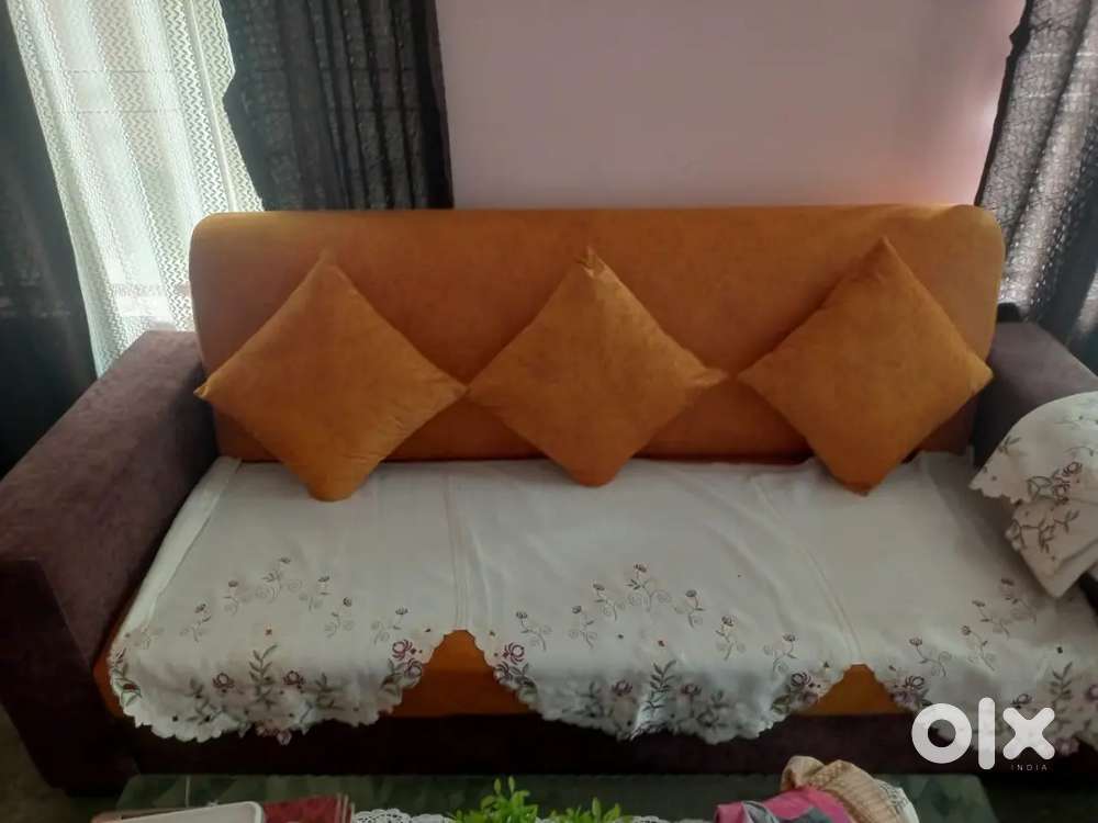 Mur dining aru sofa set bikri korim