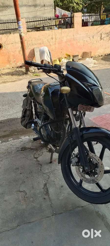 Pulser bike selling want to buy light weight scooter