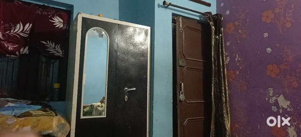 Only one room for girls