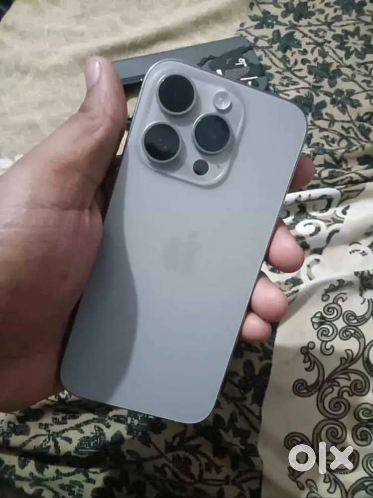 Iphone 15 pro (fix price)