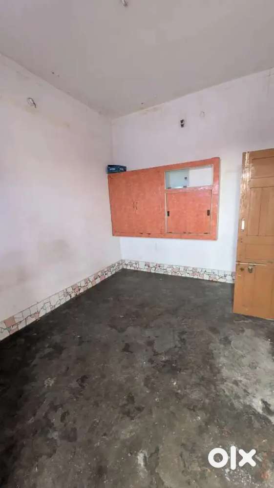Single room with common washroom  , Darbhanga  MLSM college main road