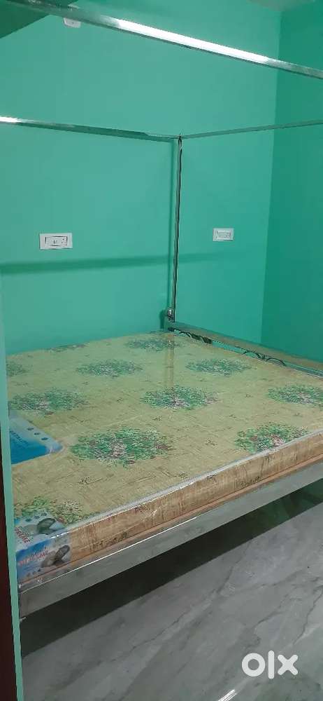 1 Rk room rent available for Newtown, Kolkata