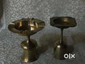 Antique pure brass solid heavy ashtreys 16/17 cm