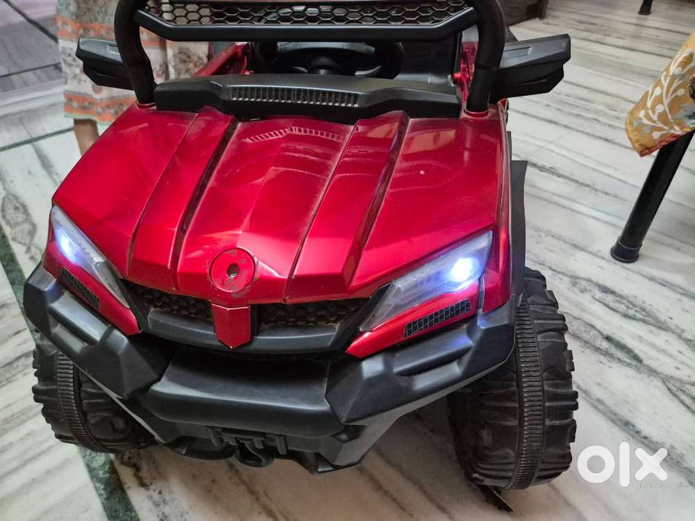Zoooom...Shining Red TOY Car