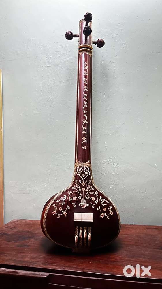 special Male tanpura