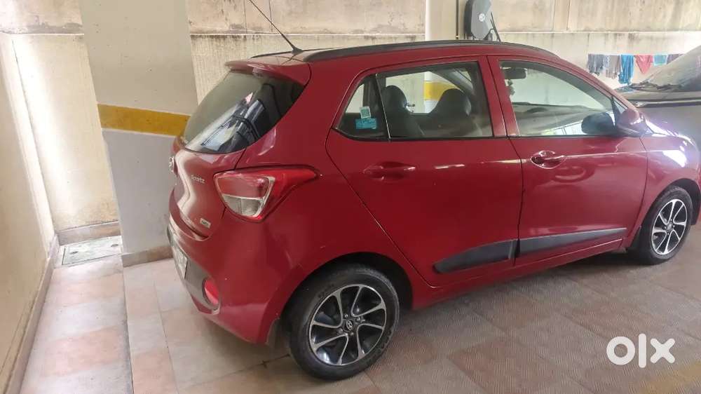 Hyundai Grand i10 2017 Petrol 61000 Km Driven