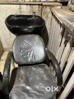 Salon shampoos station