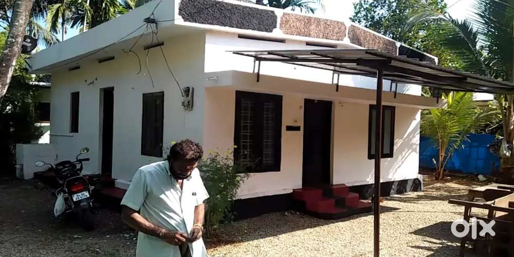 6cent plot. 2 bedroom500sq feet small house.