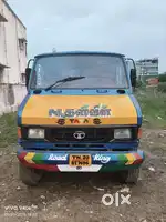 Tata 407 vehicle