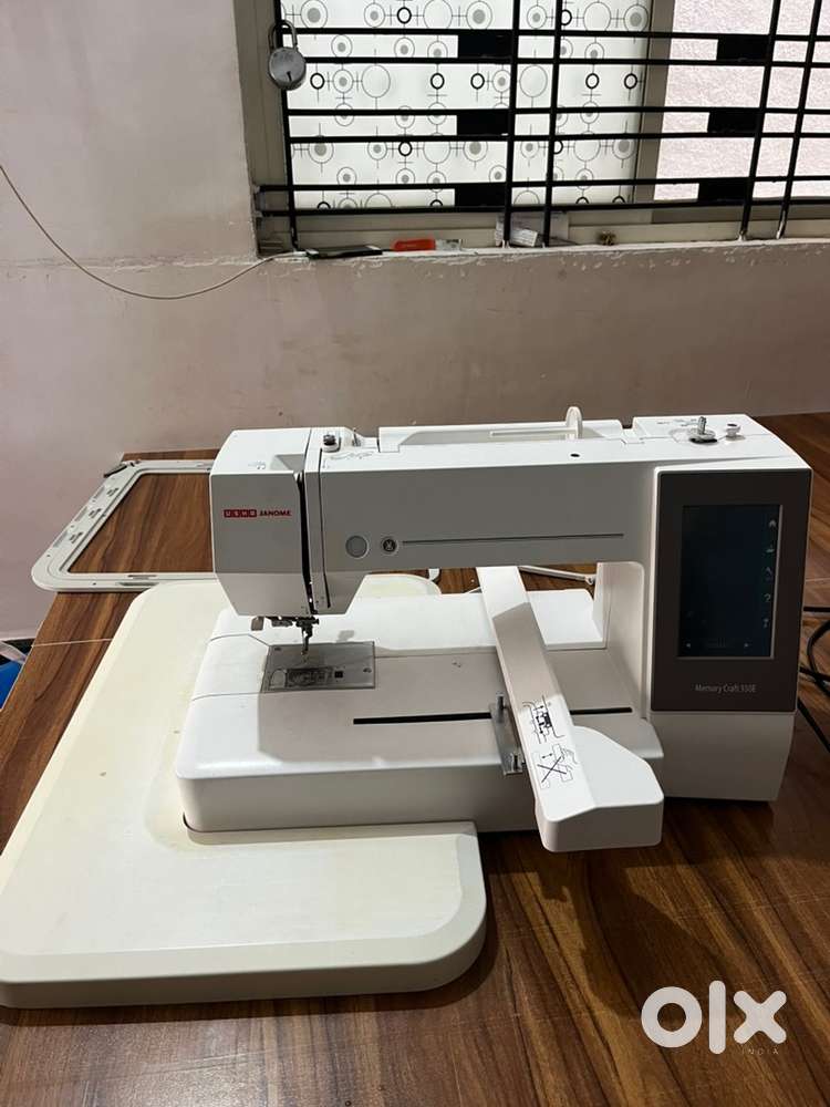 USHA Janome memory craft 550E