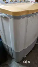 Semi automatic LG washing machine for sale