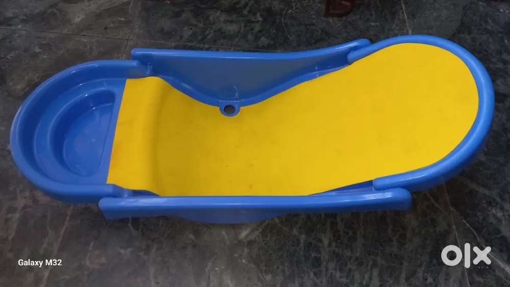 Unused baby bath tub