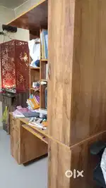 Computer table with Storage