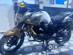 Yamaha FZ S Show room condition ( KA Registration)