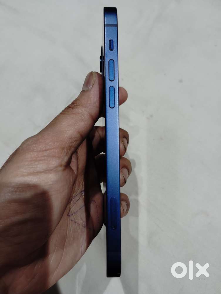 I phone 12 64 gb