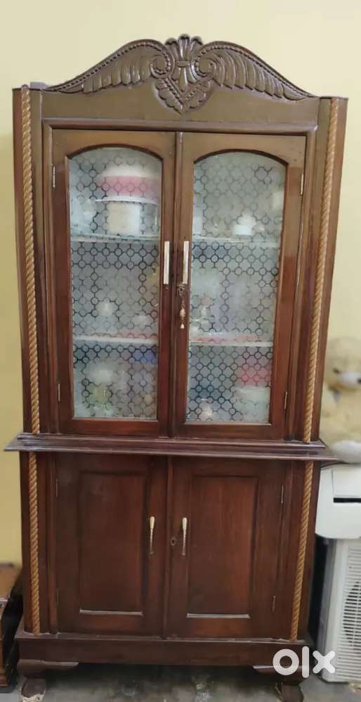 One segun almirah with good maintained