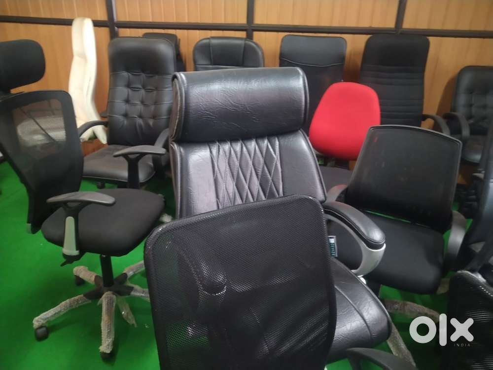 CHAIRS - FAST & SECURE SHIPPING ALL OVER KERALA
