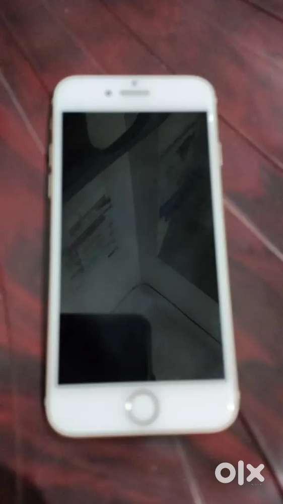 I Phone 7 in Superb condition and also One plus nord2 just 2yrs