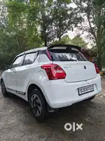 Maruti Suzuki Swift LXI Optional-O, 2019, Petrol
