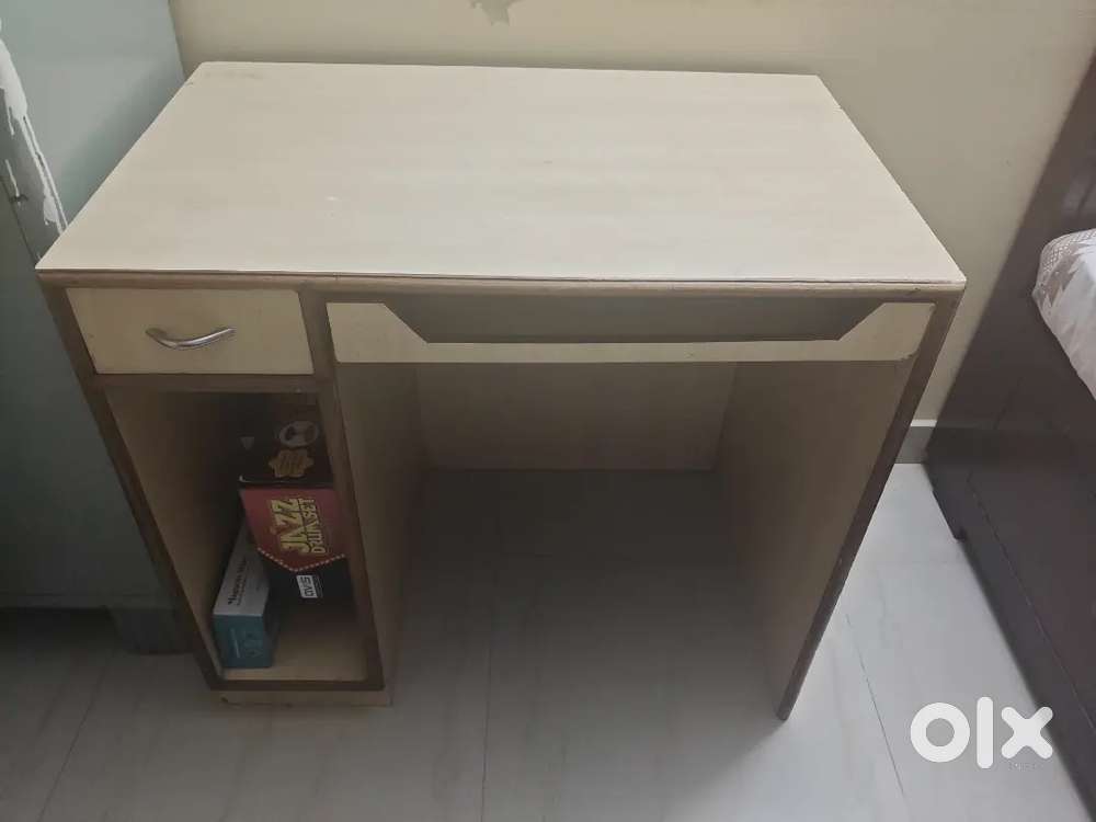 Computer Table Cum Working Desk