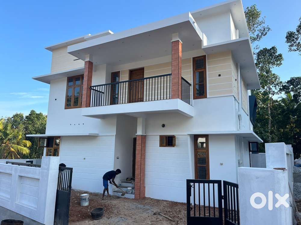 New 1350sqft 3.500cent Njandrookonam