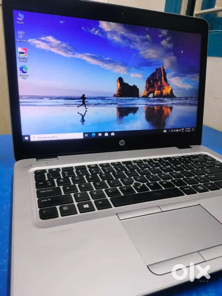 Laptop Rs 12500