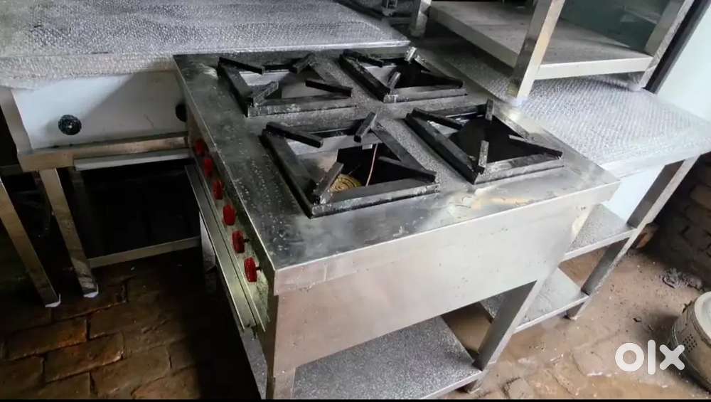 Four Burner Range