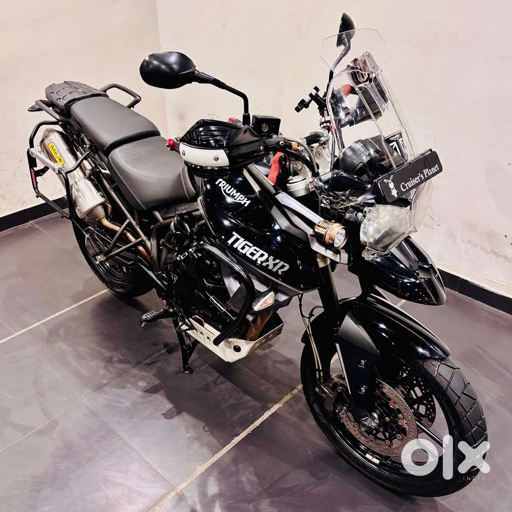 TRIUMPH TIGER 800 XR