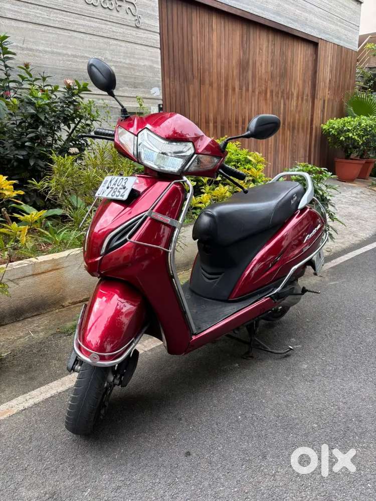 The Honda Activa 5G DlX Model , 2018 Year , Used Just 18,000kms Only