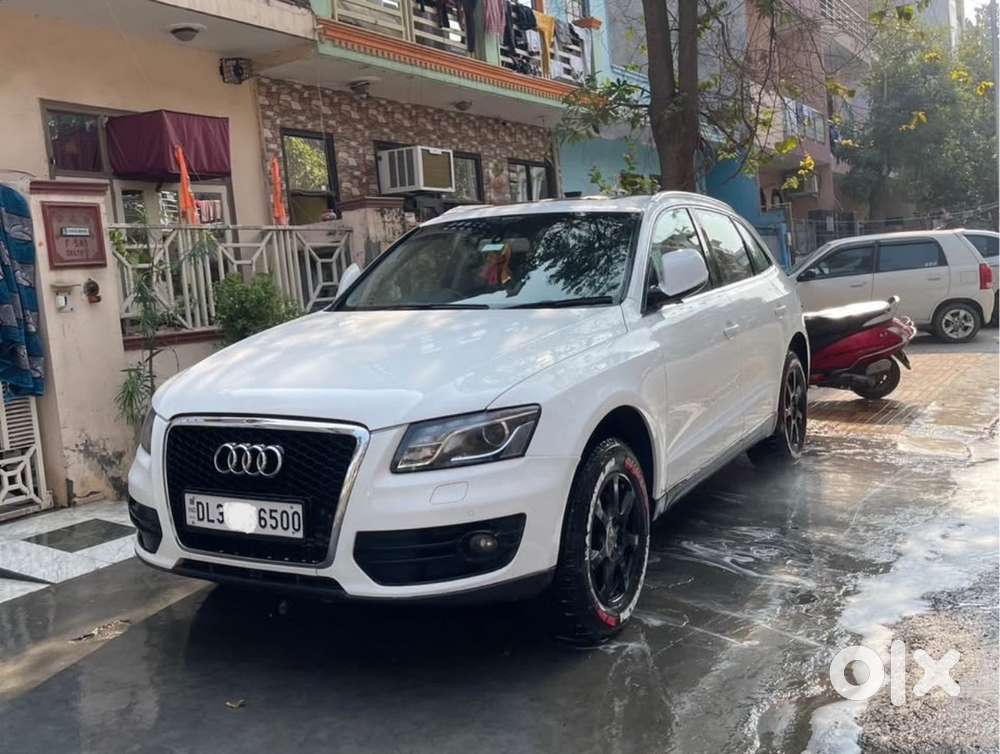 Audi Q5 2010 Petrol 65200 Km Driven