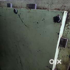 Antique Premium Locker