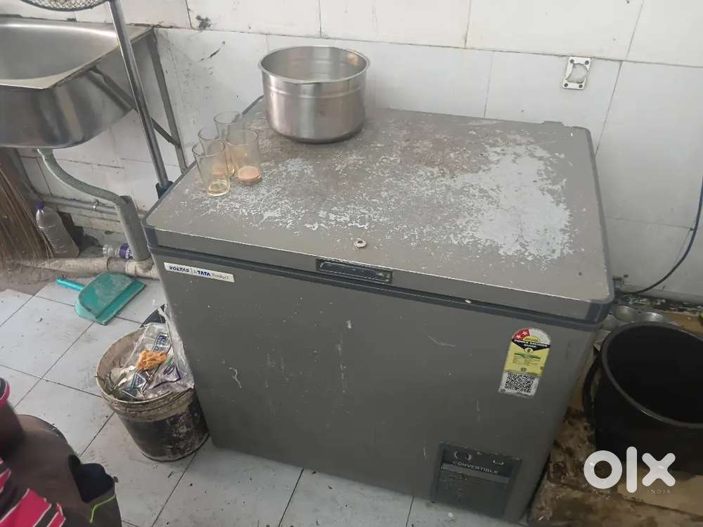 All hotel and kitchen items for sale