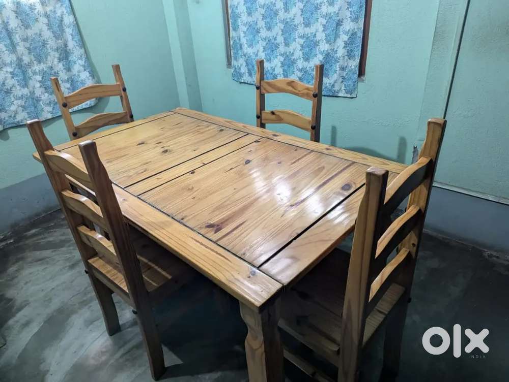 Imported 6 seater Dining Table