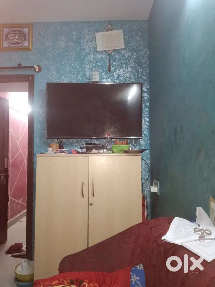lg tv for sell 43in
