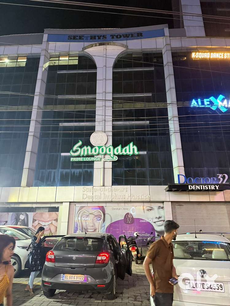 Need accountant /service staff(only girls)