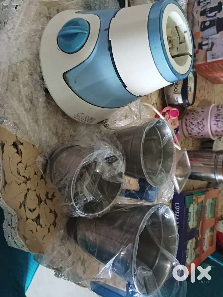 Usha Mixer with 3 jars