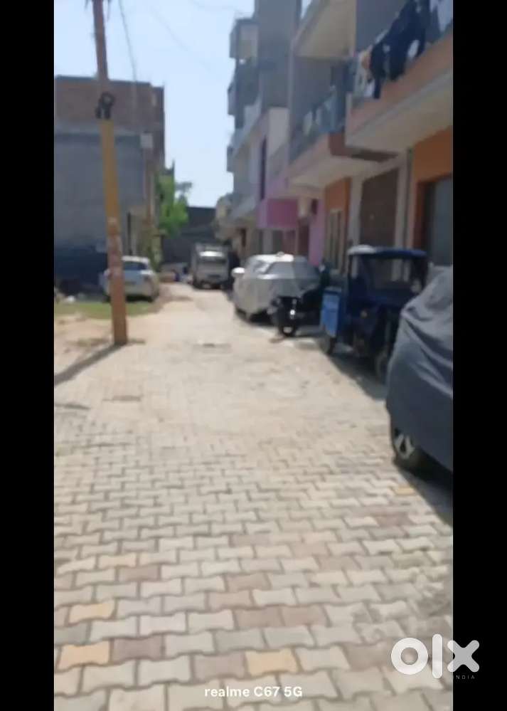 Urgent sell luxury villa on lowest price,