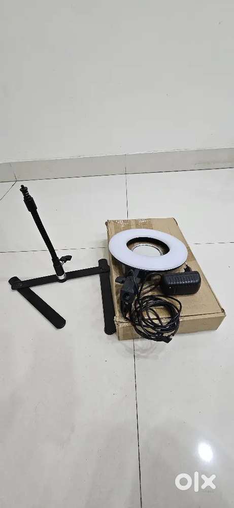 CAMERA ACCESORIES