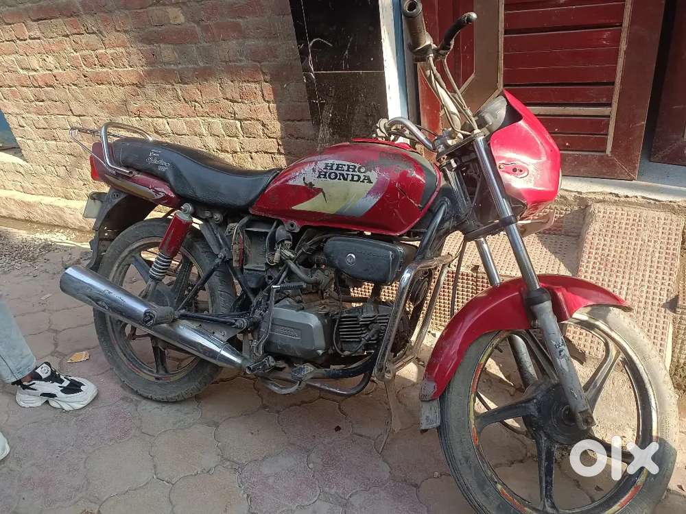 Splendor Plus best condition UK roorkee