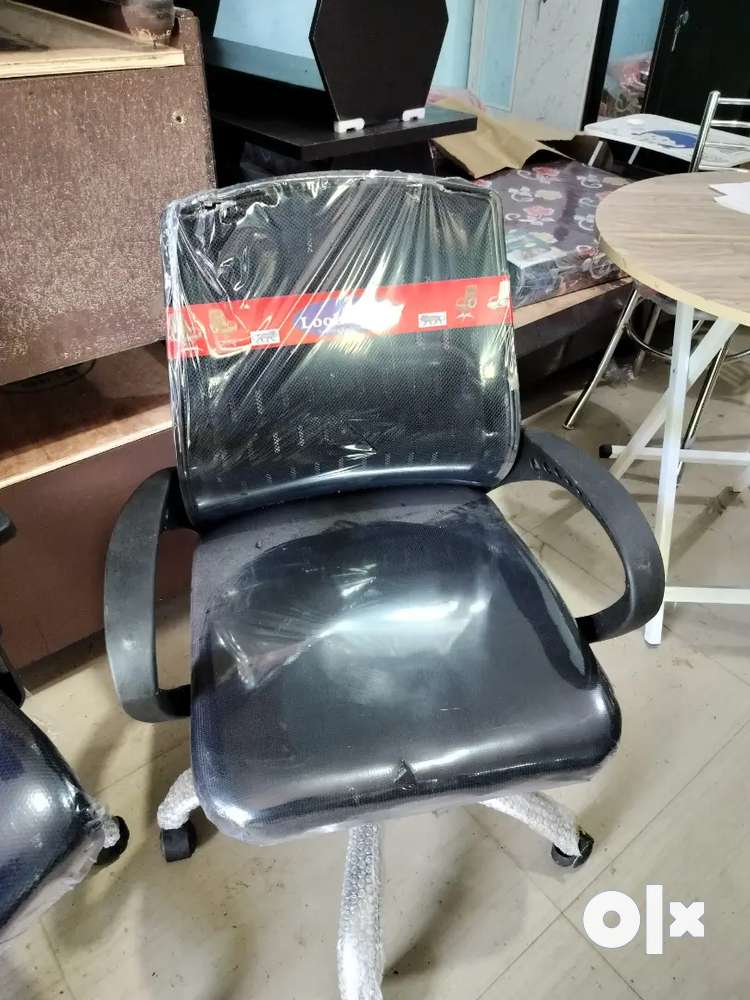 Revolving Office Chairs available new and unused in lowest price