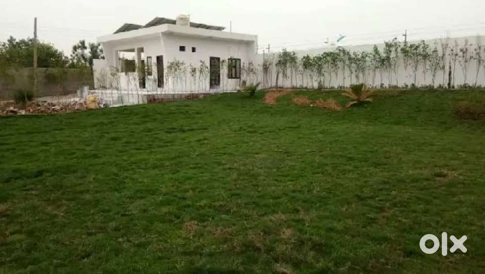 Plot for sale in Badu sarai Delhi near dwarka express way