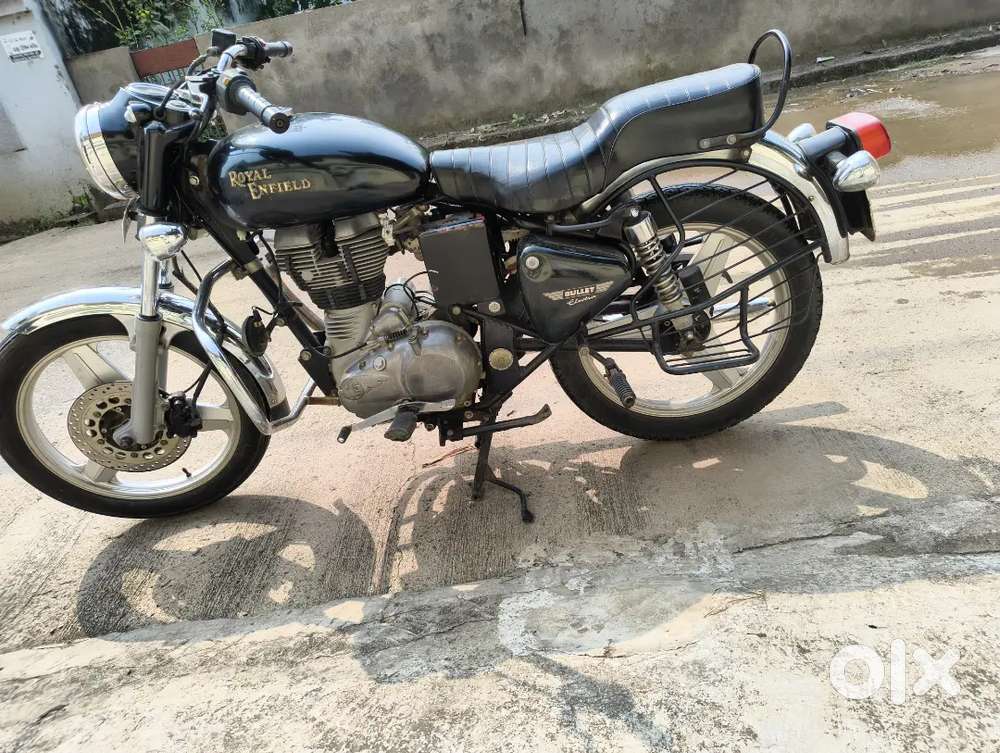 Bullet Electra black 1st owner 2013