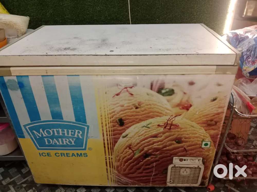 400L Mother dairy Deep freezer