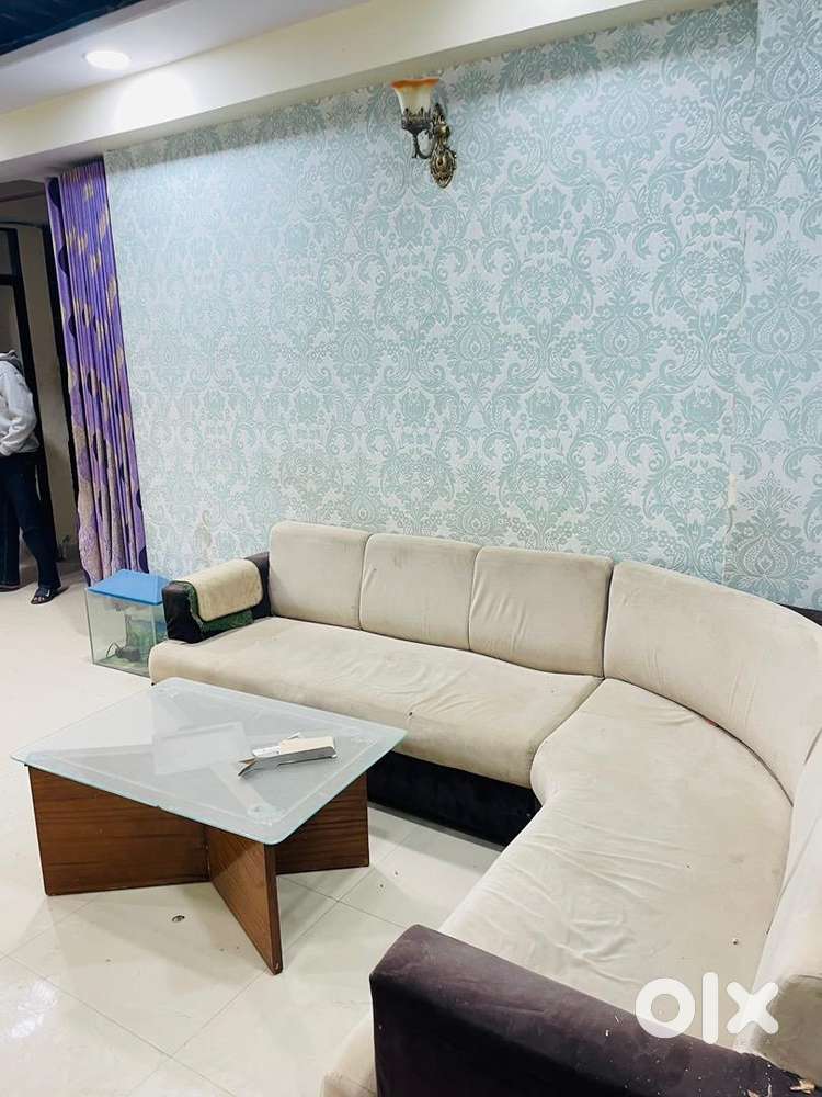 3bhk flat for urgent sell