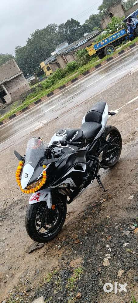 Kawasaki ninja 650 limited edition